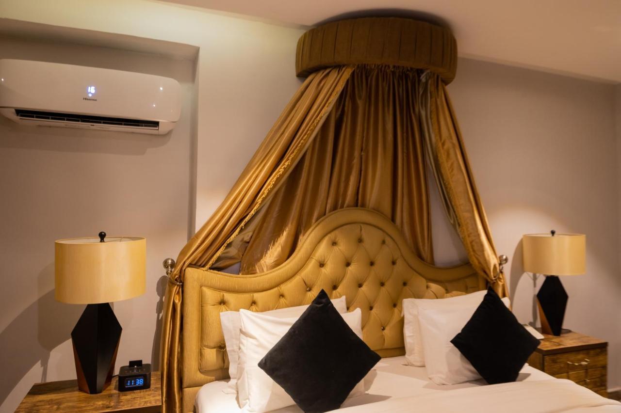 Villa Monument Hotel Aliayabiagba Εξωτερικό φωτογραφία