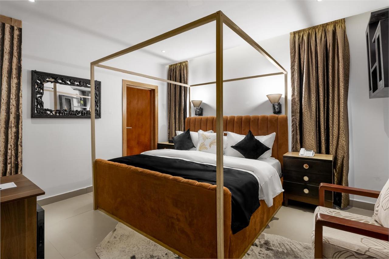 Villa Monument Hotel Aliayabiagba Εξωτερικό φωτογραφία